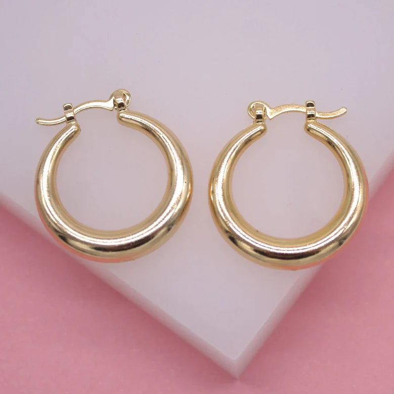 18K GOLD FILLED SLIM THICK HOOPS | LEVER BACK - MTT Collective