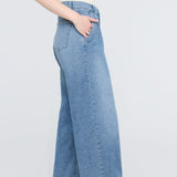 Performance Denim Lite Pleated Pant