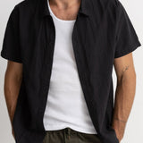 Classic Linen Short-Sleeve Shirt - MTT Collective