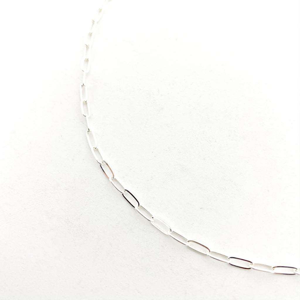 Sadie Oval Chain Necklace - MTT Collective