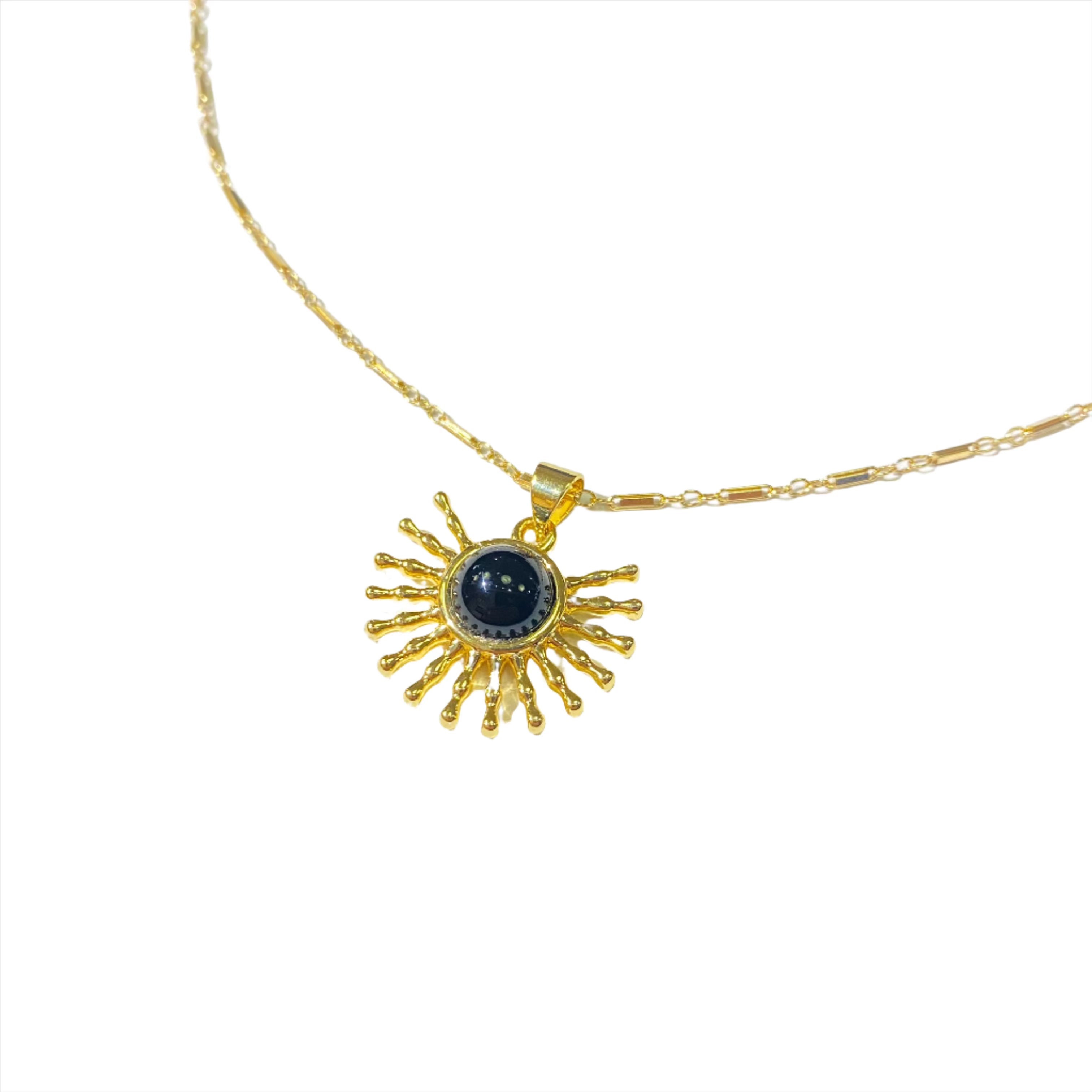 Midnight Sun Necklace | Gold - MTT Collective