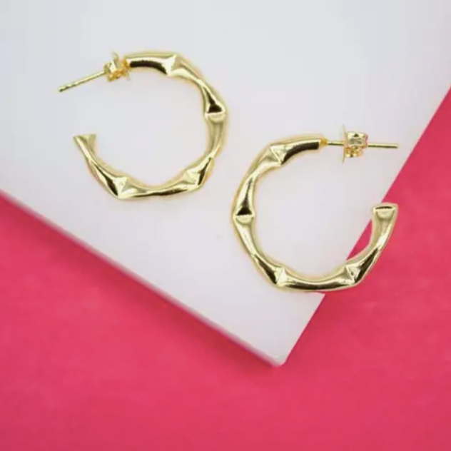 18K GOLD-FILLED THICK DENTED STYLE HOOPS STUD EARRINGS | SIZE OPTIONS - MTT Collective