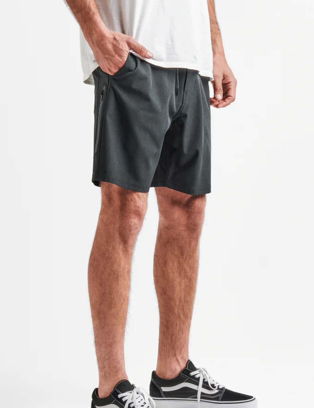 Explorer 2.0 Shorts 19" - MTT Collective