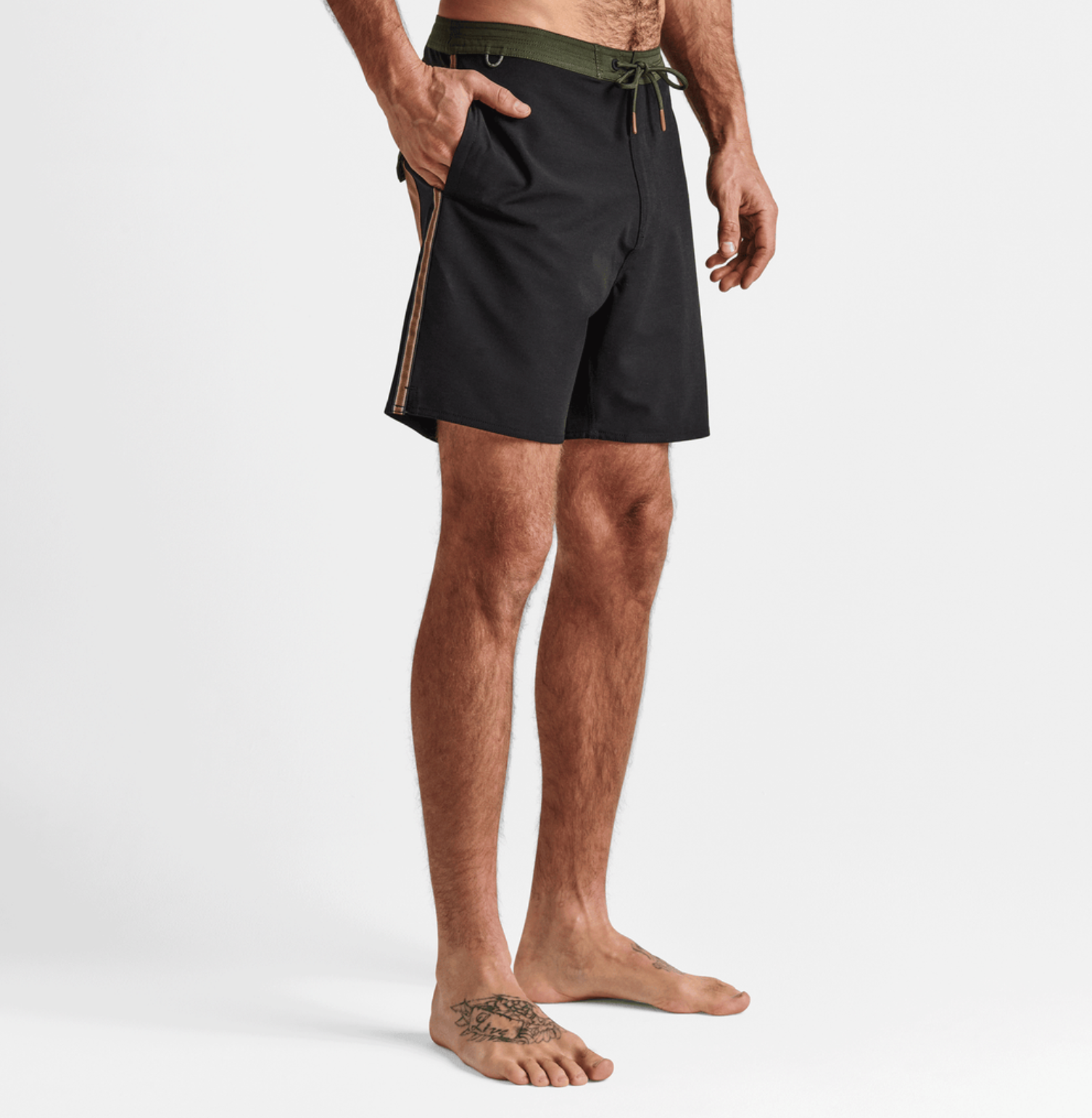 Chiller Boardshorts 17" - MTT Collective