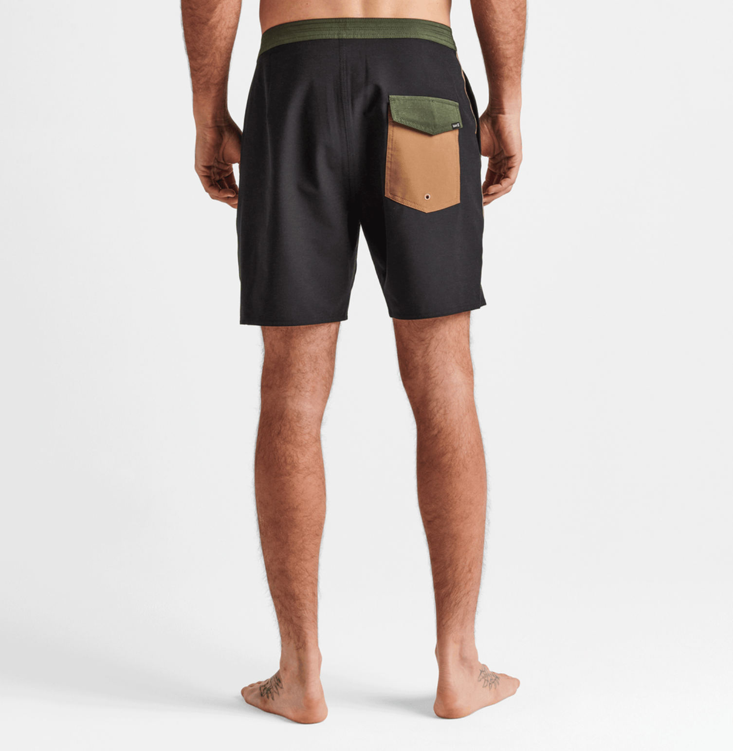 Chiller Boardshorts 17" - MTT Collective