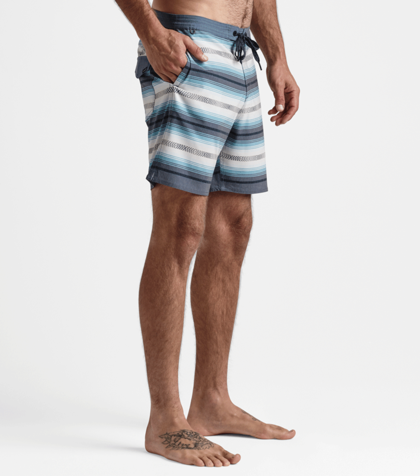 Chiller Boardshorts 17" - MTT Collective