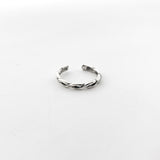 Modern Twist Braid Toe Ring | Silver